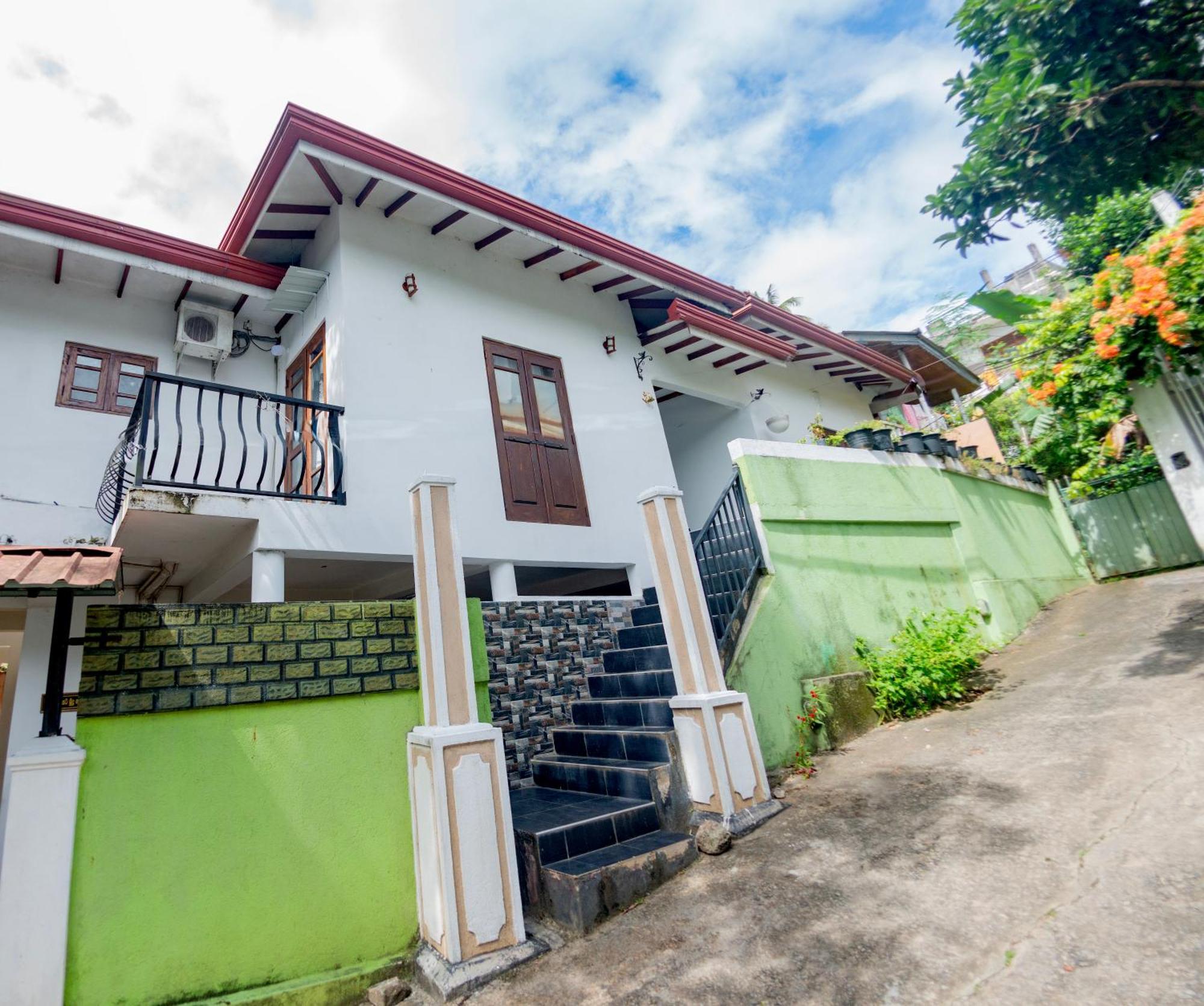 Ciel Grand Villa Kandy Exterior foto